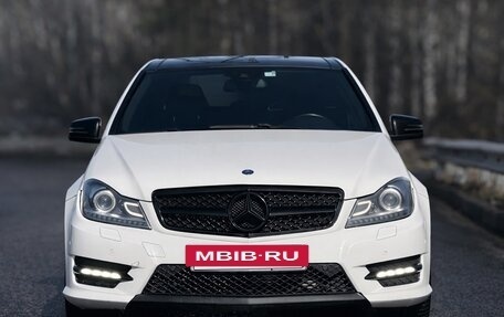 Mercedes-Benz C-Класс, 2013 год, 1 435 000 рублей, 2 фотография
