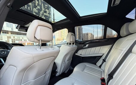 Mercedes-Benz E-Класс, 2013 год, 2 200 000 рублей, 11 фотография