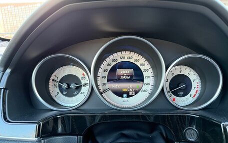 Mercedes-Benz E-Класс, 2013 год, 2 200 000 рублей, 20 фотография