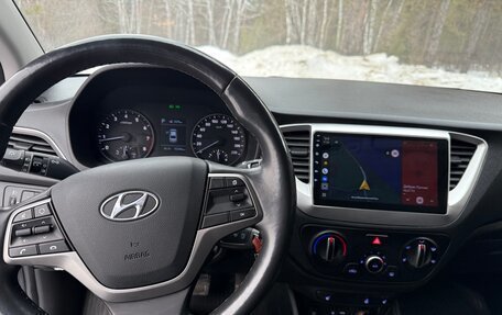 Hyundai Solaris II рестайлинг, 2018 год, 1 199 000 рублей, 13 фотография