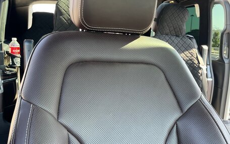 Mercedes-Benz V-Класс, 2017 год, 7 000 000 рублей, 10 фотография