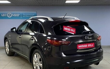 Infiniti QX70, 2015 год, 2 379 000 рублей, 7 фотография