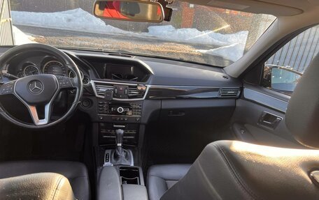 Mercedes-Benz E-Класс, 2009 год, 1 050 000 рублей, 10 фотография