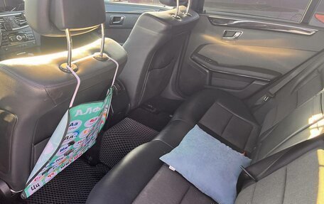 Mercedes-Benz E-Класс, 2009 год, 1 050 000 рублей, 13 фотография