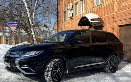 Mitsubishi Outlander III рестайлинг 3, 2016 год, 4 фотография