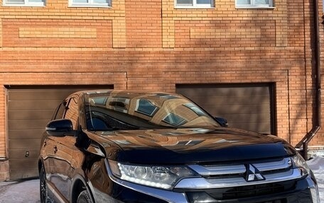 Mitsubishi Outlander III рестайлинг 3, 2016 год, 2 фотография