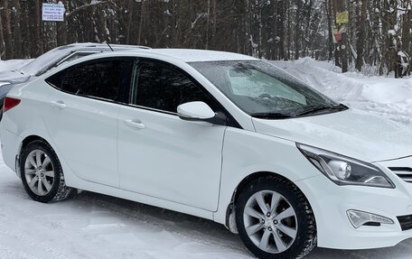 Hyundai Solaris II рестайлинг, 2014 год, 990 000 рублей, 3 фотография