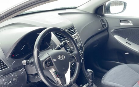 Hyundai Solaris II рестайлинг, 2014 год, 990 000 рублей, 8 фотография