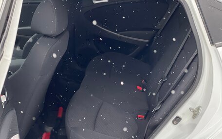 Hyundai Solaris II рестайлинг, 2014 год, 990 000 рублей, 9 фотография