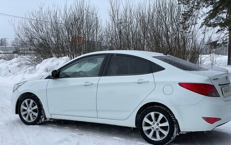 Hyundai Solaris II рестайлинг, 2014 год, 990 000 рублей, 13 фотография