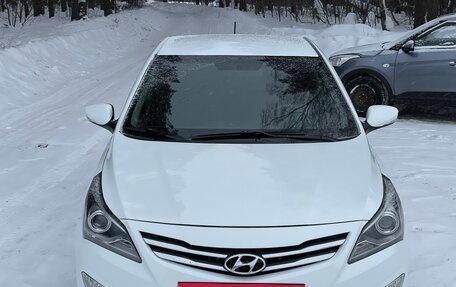 Hyundai Solaris II рестайлинг, 2014 год, 990 000 рублей, 10 фотография