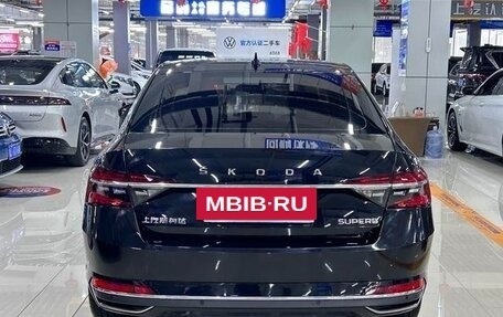 Skoda Superb III рестайлинг, 2024 год, 2 500 000 рублей, 6 фотография