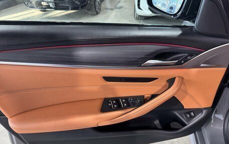 BMW 5 серия, 2021 год, 5 250 000 рублей, 28 фотография