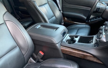Chevrolet Tahoe IV, 2016 год, 3 900 000 рублей, 6 фотография