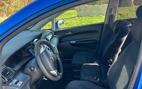 Honda FR-V, 2005 год, 650 000 рублей, 13 фотография