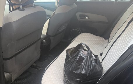 Chevrolet Cruze II, 2011 год, 750 000 рублей, 6 фотография