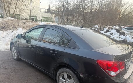 Chevrolet Cruze II, 2011 год, 750 000 рублей, 3 фотография