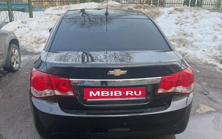 Chevrolet Cruze II, 2011 год, 750 000 рублей, 2 фотография