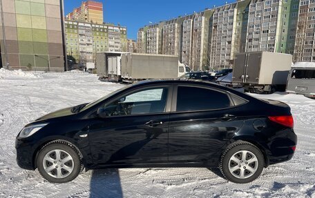 Hyundai Solaris II рестайлинг, 2013 год, 950 000 рублей, 4 фотография