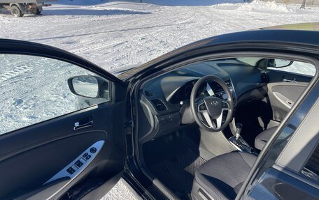 Hyundai Solaris II рестайлинг, 2013 год, 950 000 рублей, 8 фотография