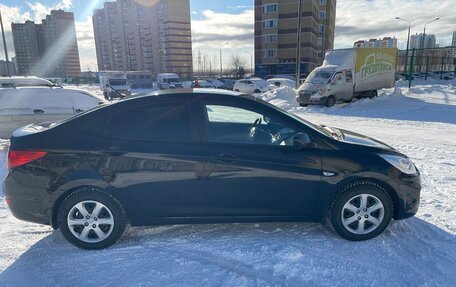 Hyundai Solaris II рестайлинг, 2013 год, 950 000 рублей, 6 фотография