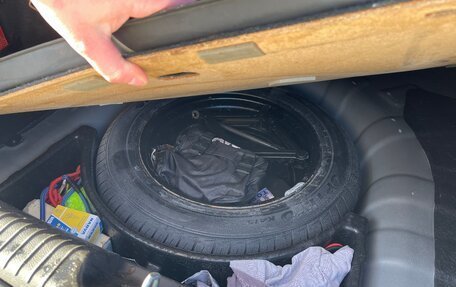 Hyundai Solaris II рестайлинг, 2013 год, 950 000 рублей, 18 фотография