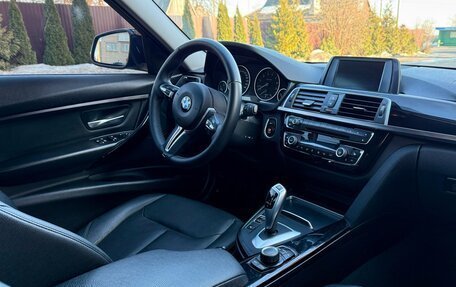 BMW 3 серия, 2016 год, 1 440 000 рублей, 15 фотография