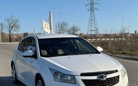 Chevrolet Cruze II, 2013 год, 750 000 рублей, 2 фотография