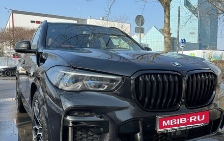 BMW X5, 2021 год, 8 990 000 рублей, 1 фотография