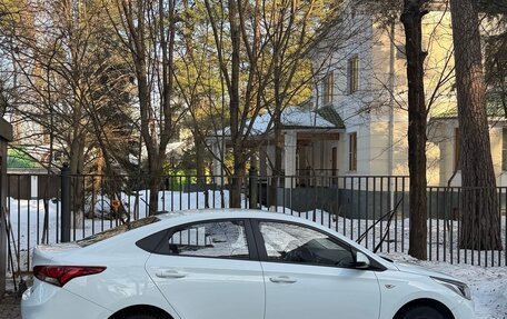 Hyundai Solaris II рестайлинг, 2018 год, 1 750 000 рублей, 2 фотография