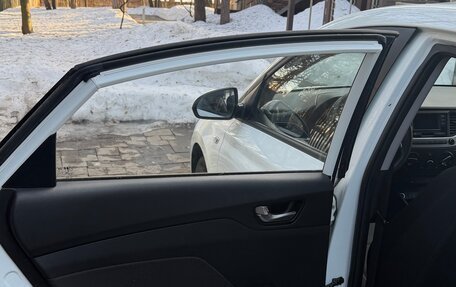 Hyundai Solaris II рестайлинг, 2018 год, 1 750 000 рублей, 14 фотография