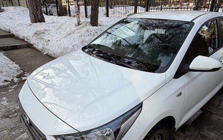 Hyundai Solaris II рестайлинг, 2018 год, 1 750 000 рублей, 25 фотография