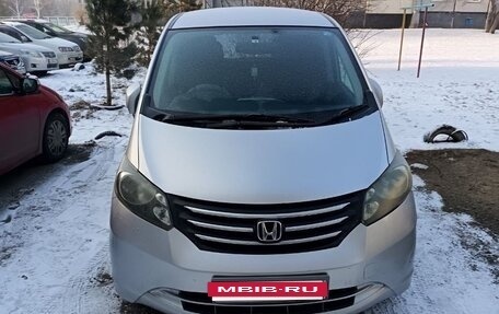 Honda Freed I, 2010 год, 1 000 000 рублей, 2 фотография