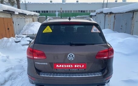 Volkswagen Touareg III, 2011 год, 2 500 000 рублей, 4 фотография
