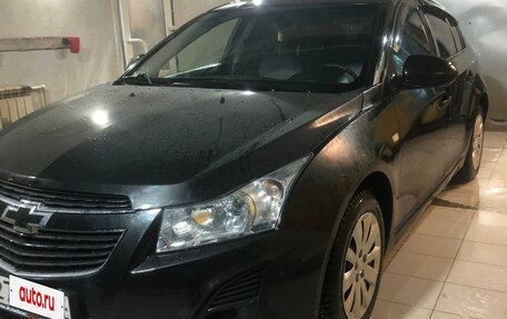 Chevrolet Cruze II, 2013 год, 665 000 рублей, 3 фотография