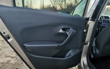 Volkswagen Polo VI (EU Market), 2017 год, 994 000 рублей, 13 фотография