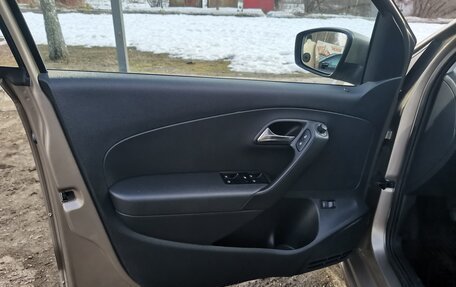 Volkswagen Polo VI (EU Market), 2017 год, 994 000 рублей, 14 фотография