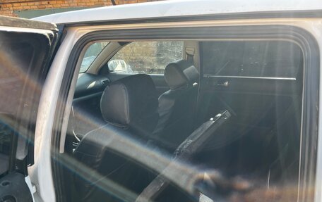 Volkswagen Passat B5+ рестайлинг, 1997 год, 100 000 рублей, 8 фотография