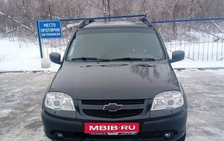 Chevrolet Niva I рестайлинг, 2018 год, 760 000 рублей, 21 фотография