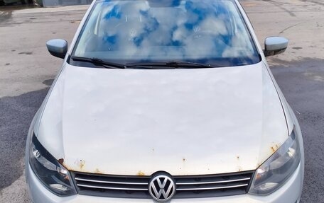 Volkswagen Polo VI (EU Market), 2011 год, 414 000 рублей, 2 фотография