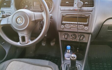 Volkswagen Polo VI (EU Market), 2011 год, 414 000 рублей, 16 фотография