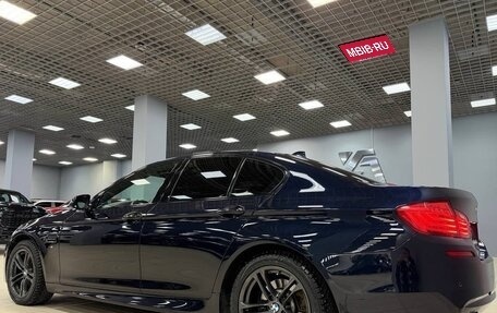 BMW 5 серия, 2015 год, 1 840 000 рублей, 2 фотография