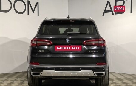 BMW X5, 2019 год, 5 399 000 рублей, 4 фотография