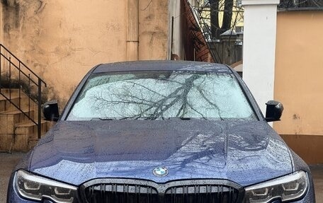 BMW 3 серия, 2019 год, 3 100 000 рублей, 3 фотография