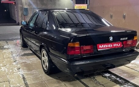 BMW 5 серия, 1994 год, 270 000 рублей, 1 фотография