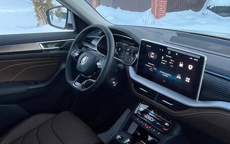 Skoda Kodiaq I, 2025 год, 4 950 000 рублей, 8 фотография