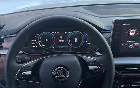 Skoda Kodiaq I, 2025 год, 4 950 000 рублей, 10 фотография