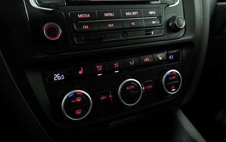 Volkswagen Jetta VI, 2014 год, 960 000 рублей, 15 фотография