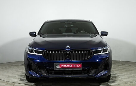 BMW 6 серия, 2021 год, 6 300 000 рублей, 2 фотография