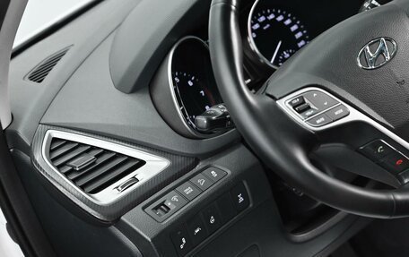 Hyundai Santa Fe III рестайлинг, 2018 год, 1 695 000 рублей, 9 фотография